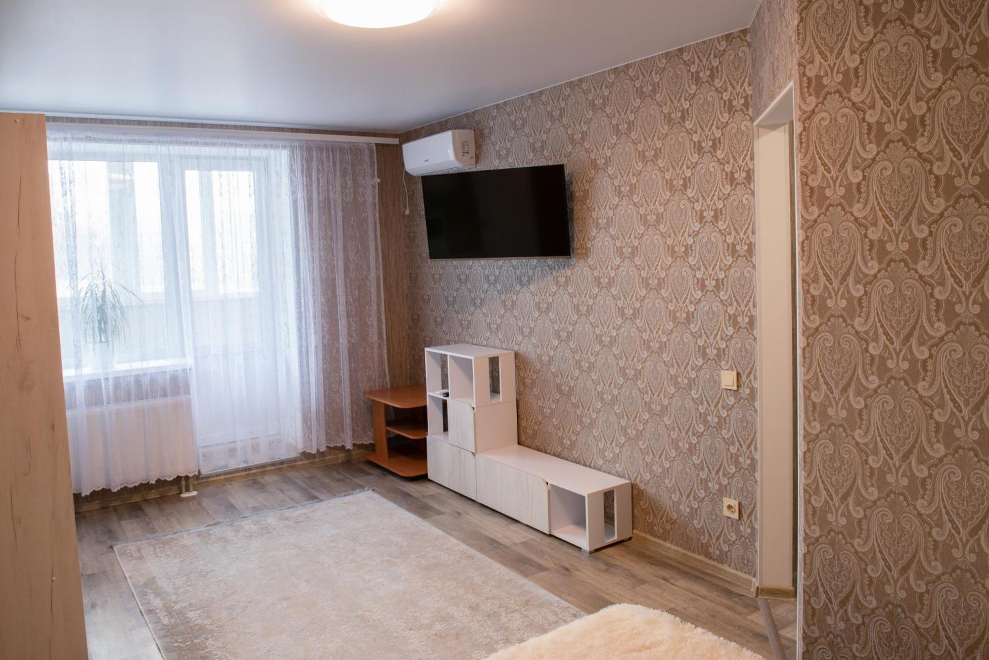 Академіка Корольова 20 1 Apartment Cherkasy Luaran gambar